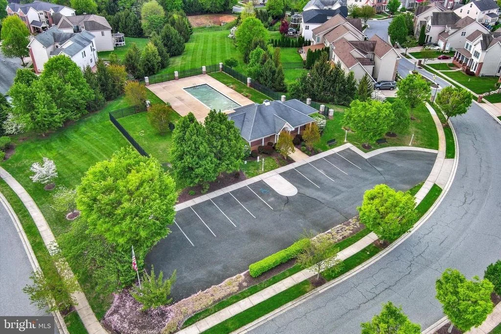 Photo of 5200 SCENIC DRIVE