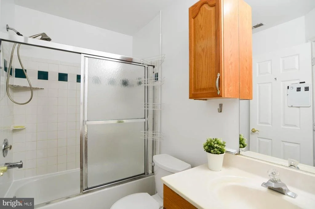 Photo of 13641 HOBART DRIVE