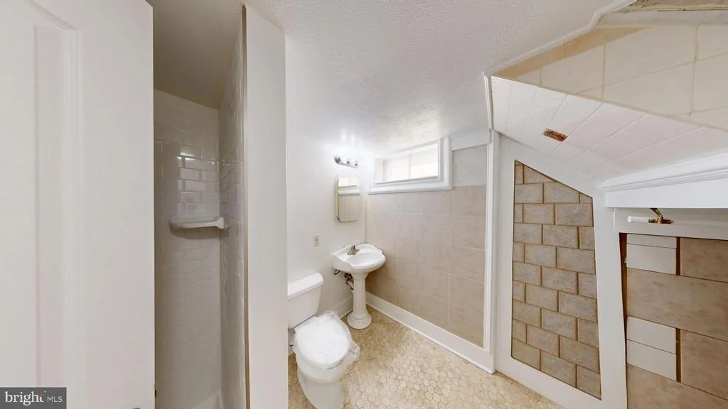 Photo of 11707 DEWEY ROAD