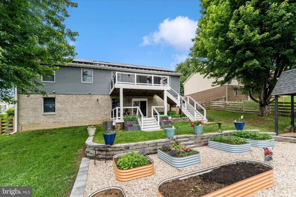 Photo of 31 AMANDA DRIVE