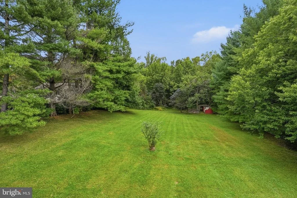 Photo of 8114 HILLCREST DRIVE