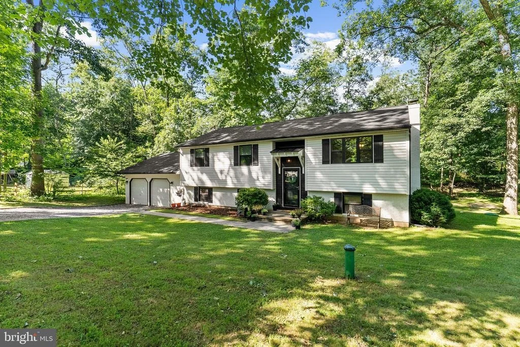 Photo of 5307 SYLVAN CIRCLE