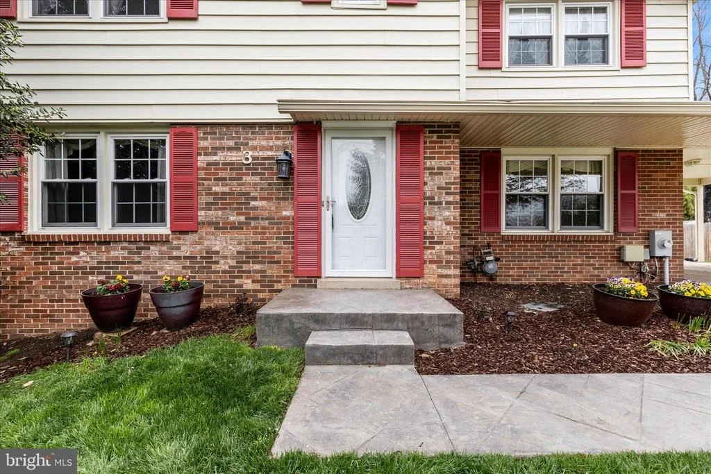 Photo of 3 PAVILION DRIVE