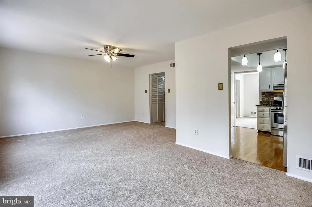 Photo of 12141 DOVE CIRCLE