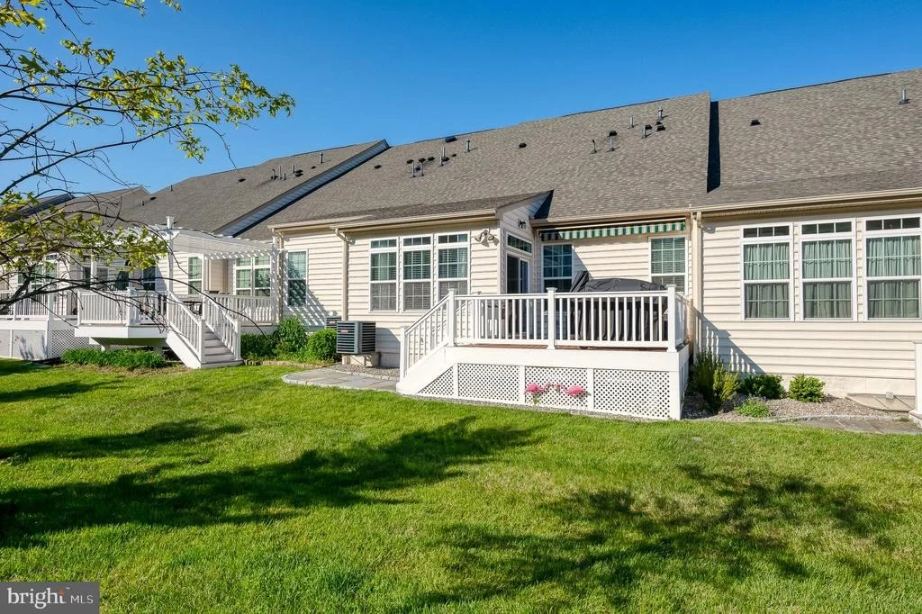 Photo of 355 TUFTON CIRCLE