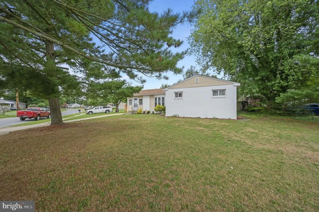Photo of 201 GUNNING BEDFORD DRIVE