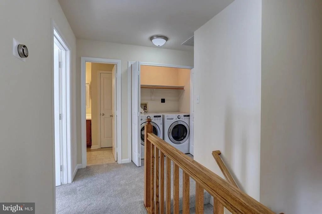 Photo of 8278 LEISHEAR ROAD