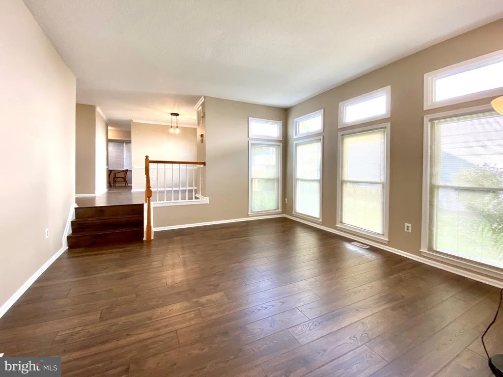 Photo of 14703 PONDSIDE DRIVE
