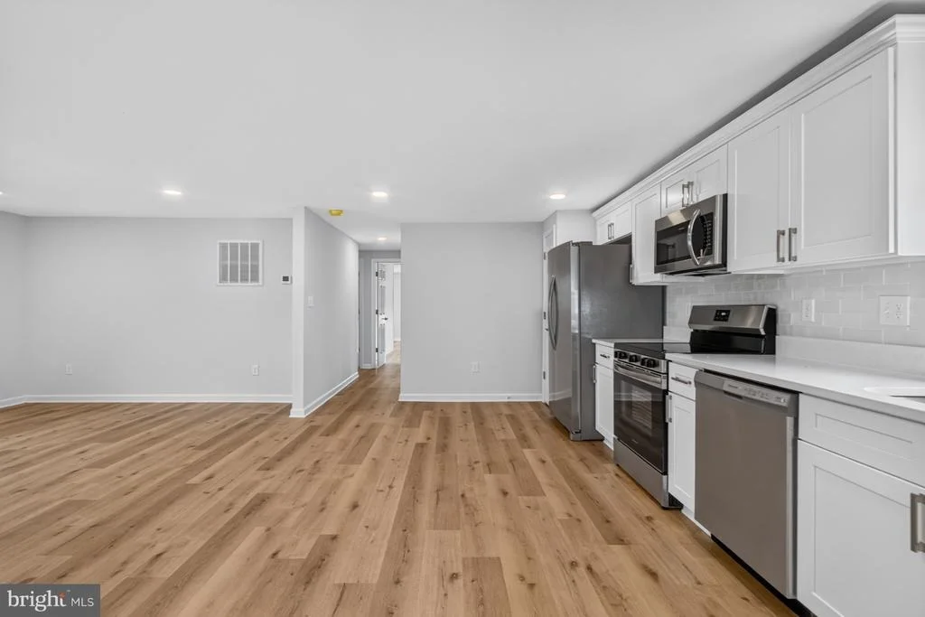 Photo of 33301 MURRAY ROAD