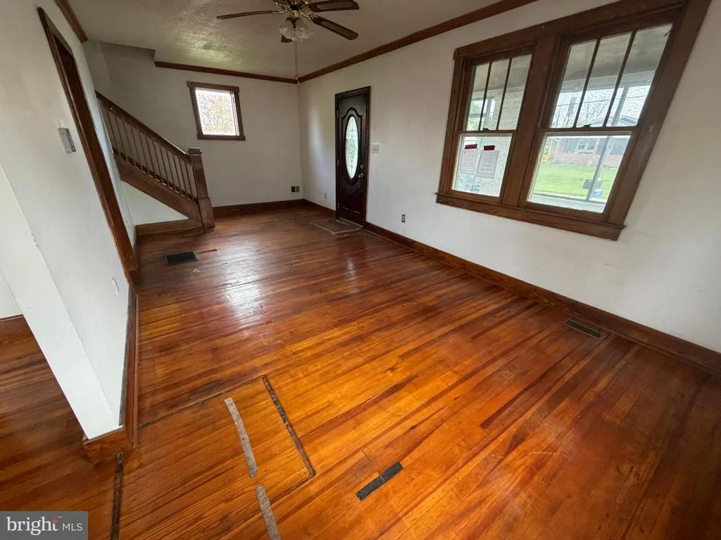 Photo of 636 HOLY CROSS ROAD