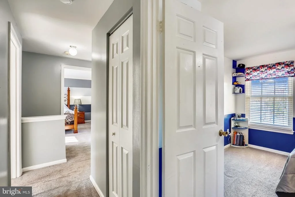 Photo of 915 POINTER RIDGE DRIVE