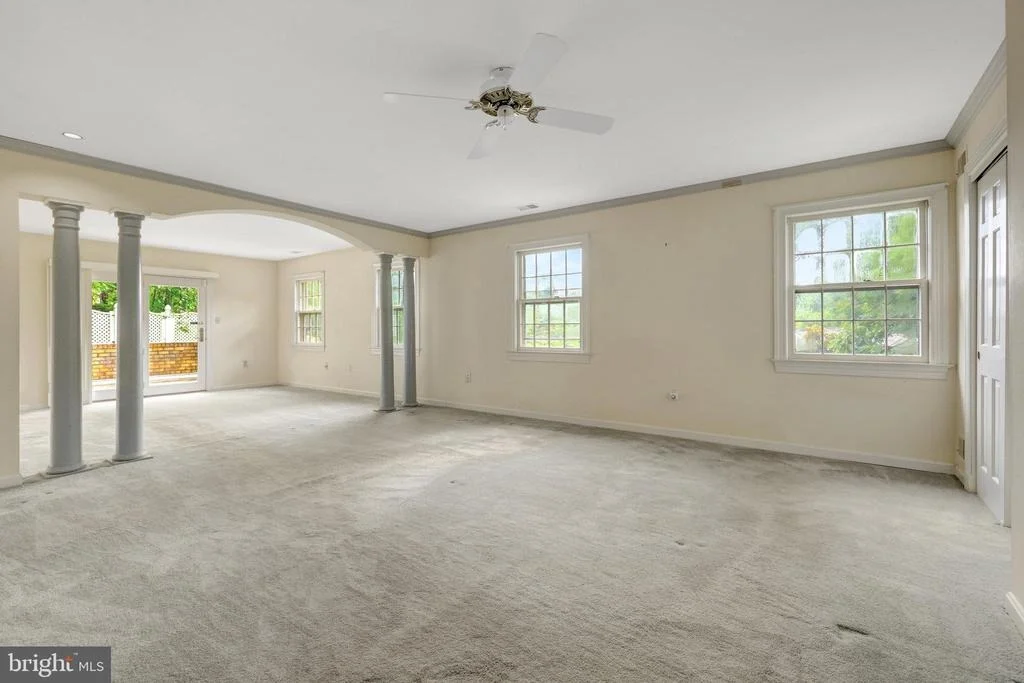Photo of 1468 HIGHWOOD DRIVE