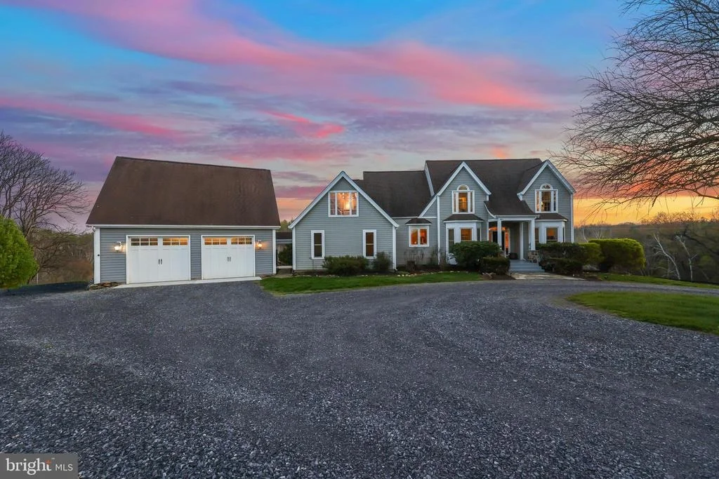 Photo of 9393 BRIAR LANE