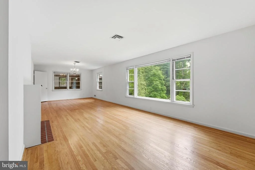 Photo of 228 NORTHWEST TERRACE
