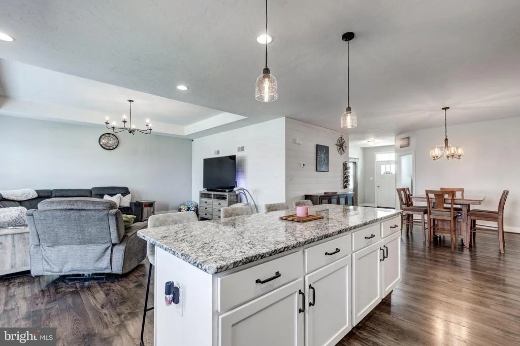 Photo of 975 BECK MILL ROAD