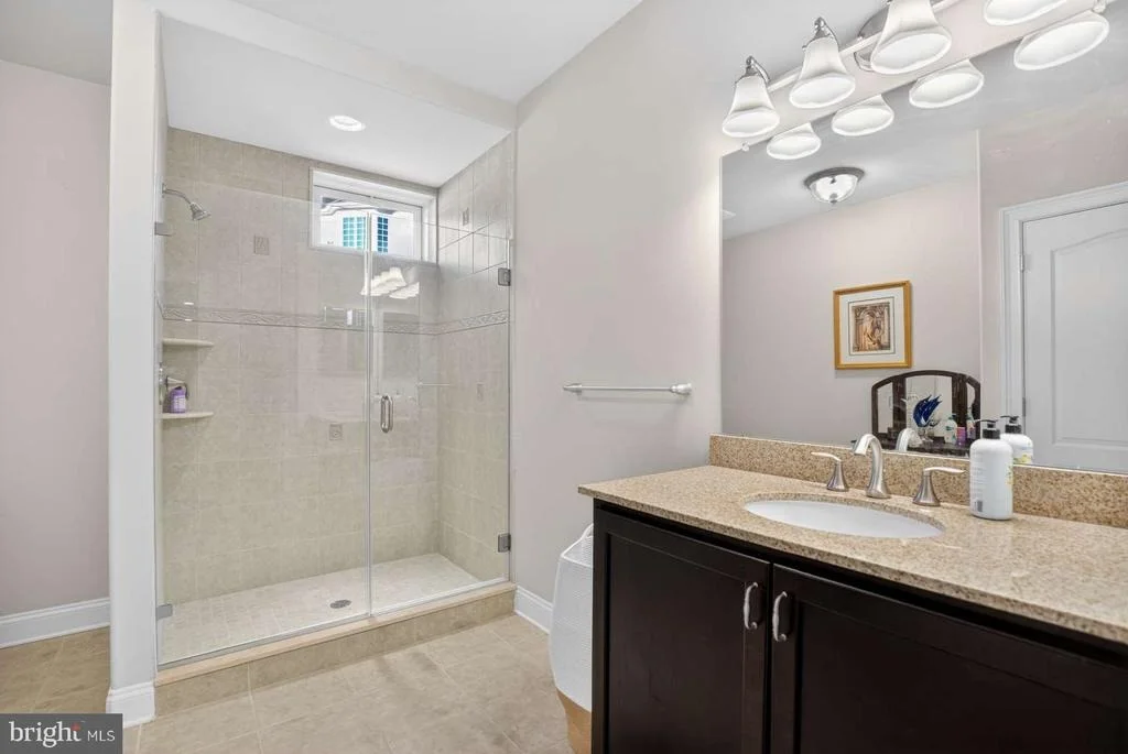 Photo of 207 EMERALD LANE
