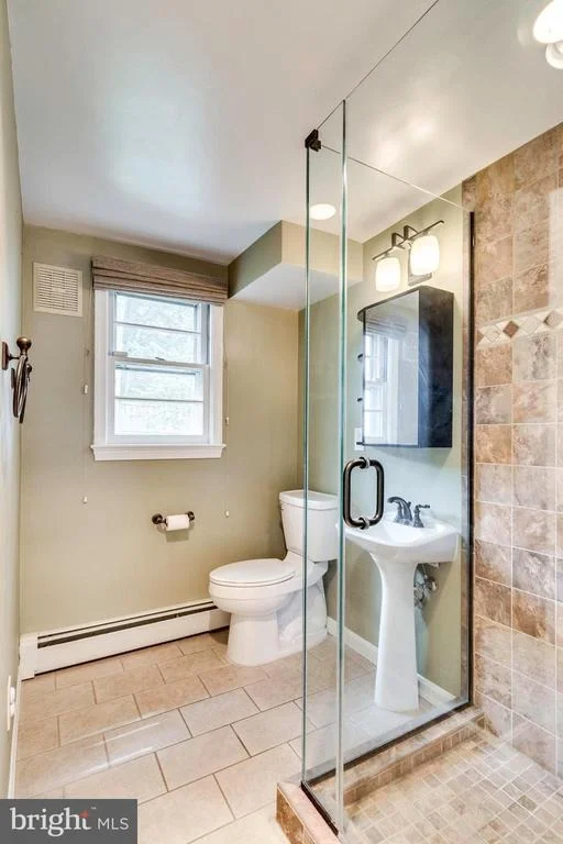 Photo of 4235 SIDEBURN ROAD