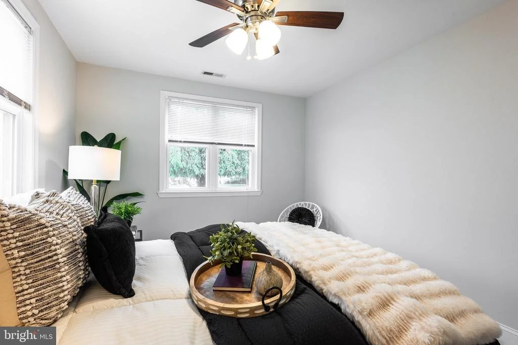 Photo of 1020 THOMAS ROAD