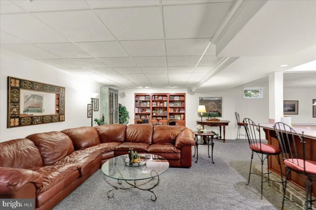 Photo of 225 LOGAN AVENUE