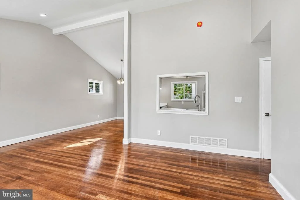 Photo of 5512 NORTHGREEN ROAD