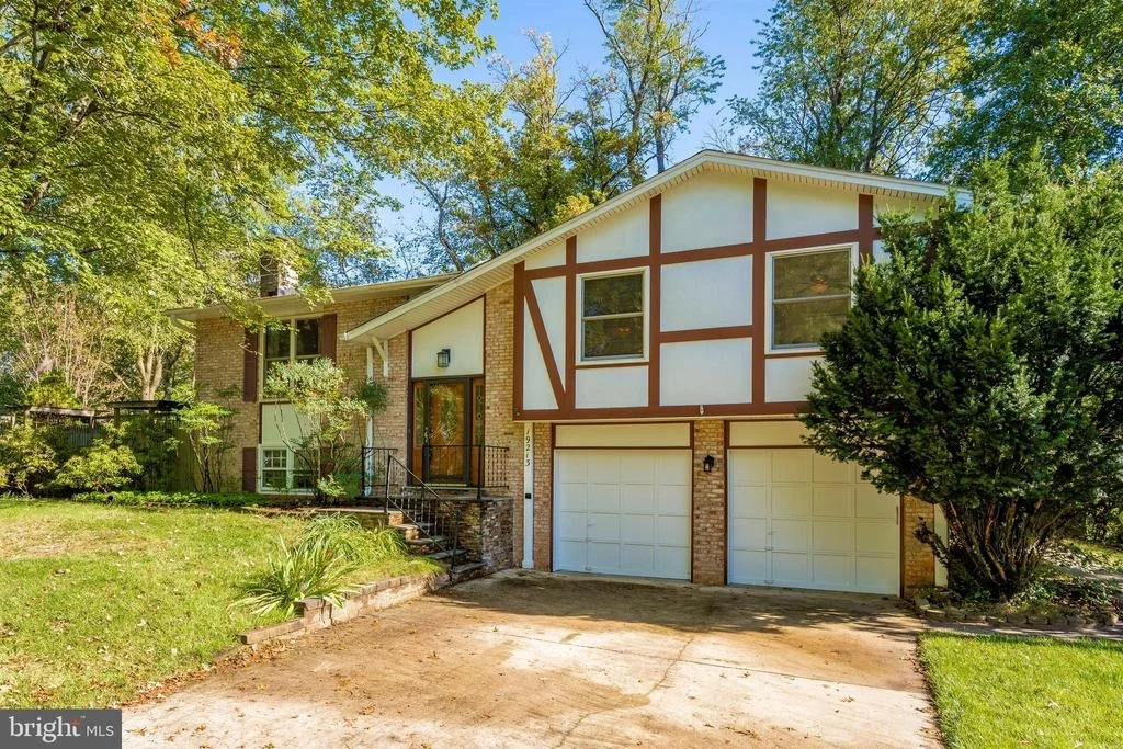 Photo of 19213 JERICHO DRIVE