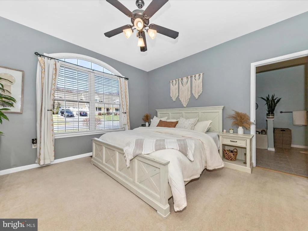 Photo of 84 GORDON DRIVE