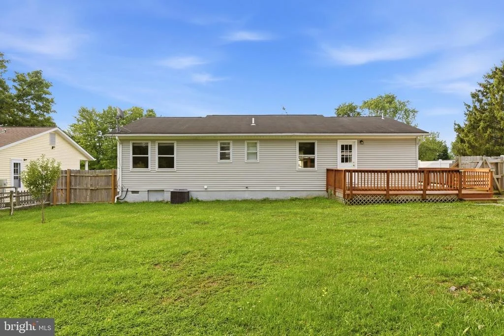 Photo of 303 HACKBERRY DRIVE