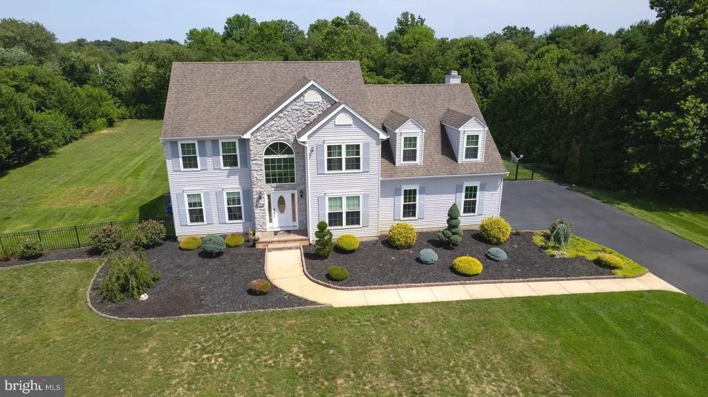 Photo of 106 KIRSCHLING DRIVE