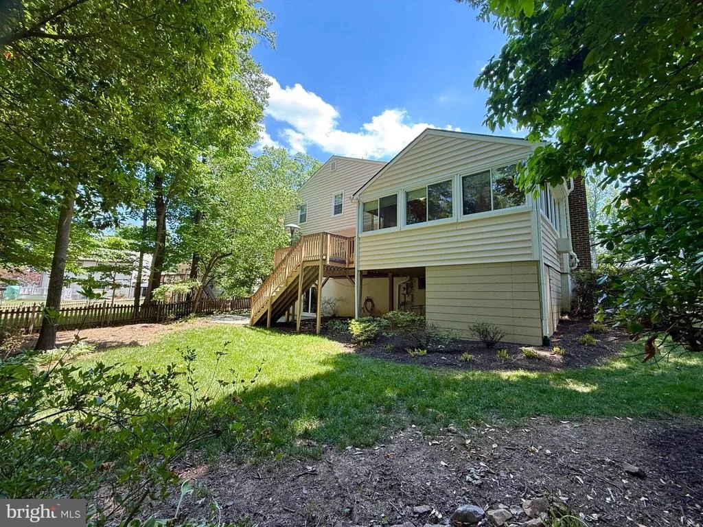 Photo of 9714 CHURCH WAY