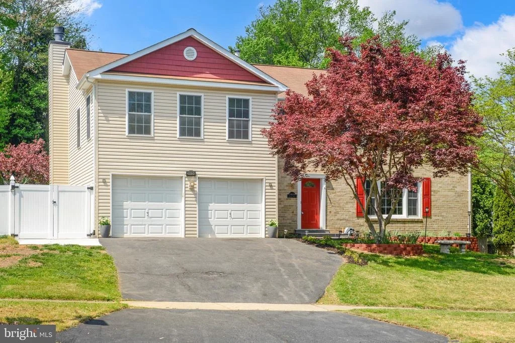 Photo of 24604 CUTSAIL DRIVE