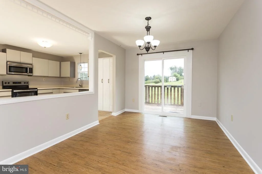 Photo of 805 ROLLING RIDGE DRIVE
