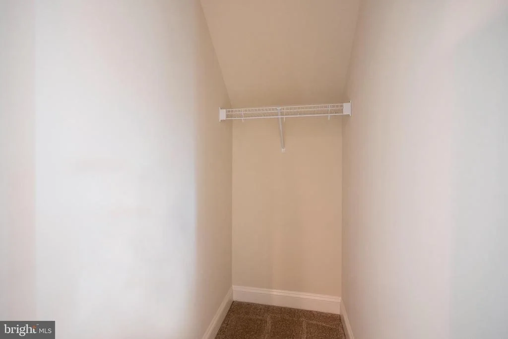 Photo of 3032 MOORE LANE