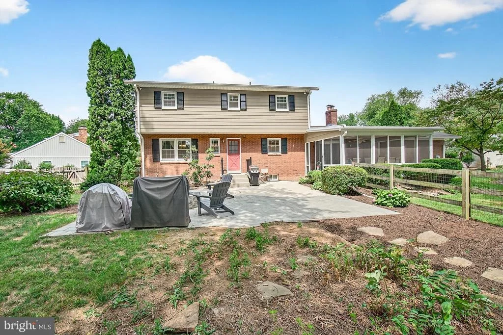 Photo of 8000 GLENDALE COURT