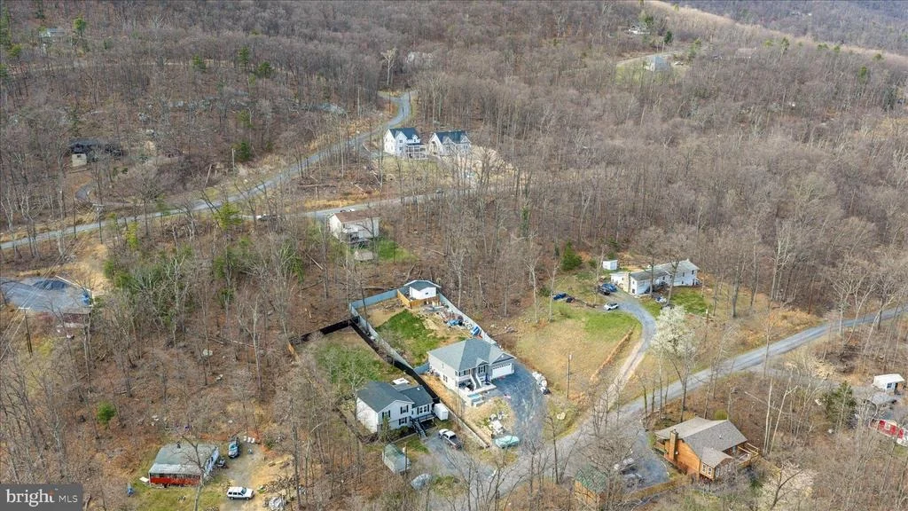 Photo of 109 HURON TRAIL