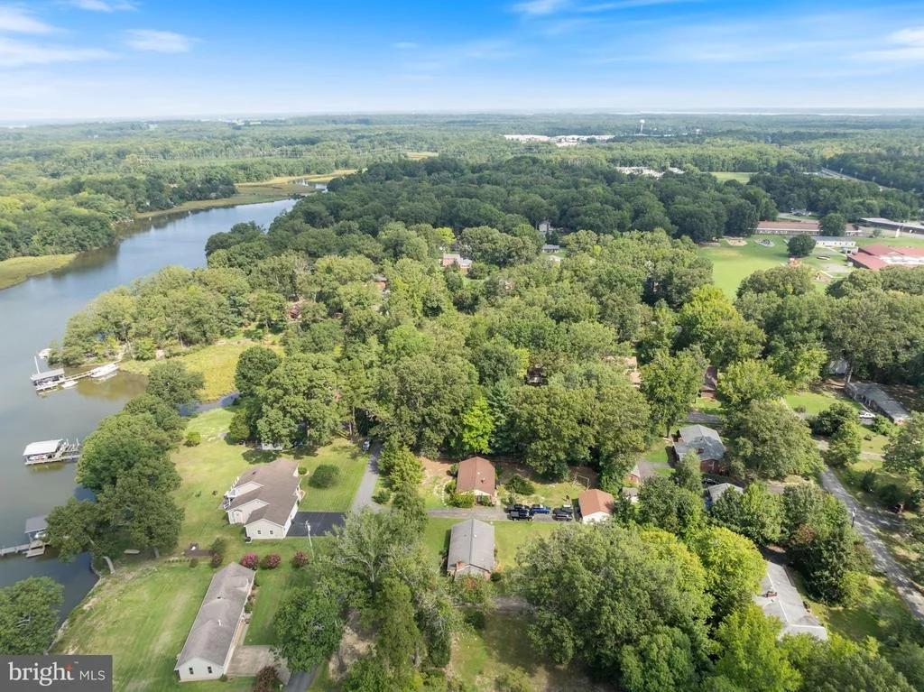 Photo of 5405 DUCLOS LANE