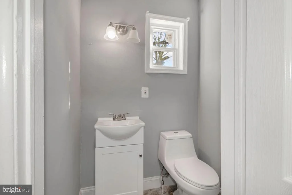Photo of 4309 FAIRFAX ROAD