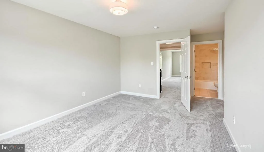 Photo of 402 GLENBROOK DRIVE