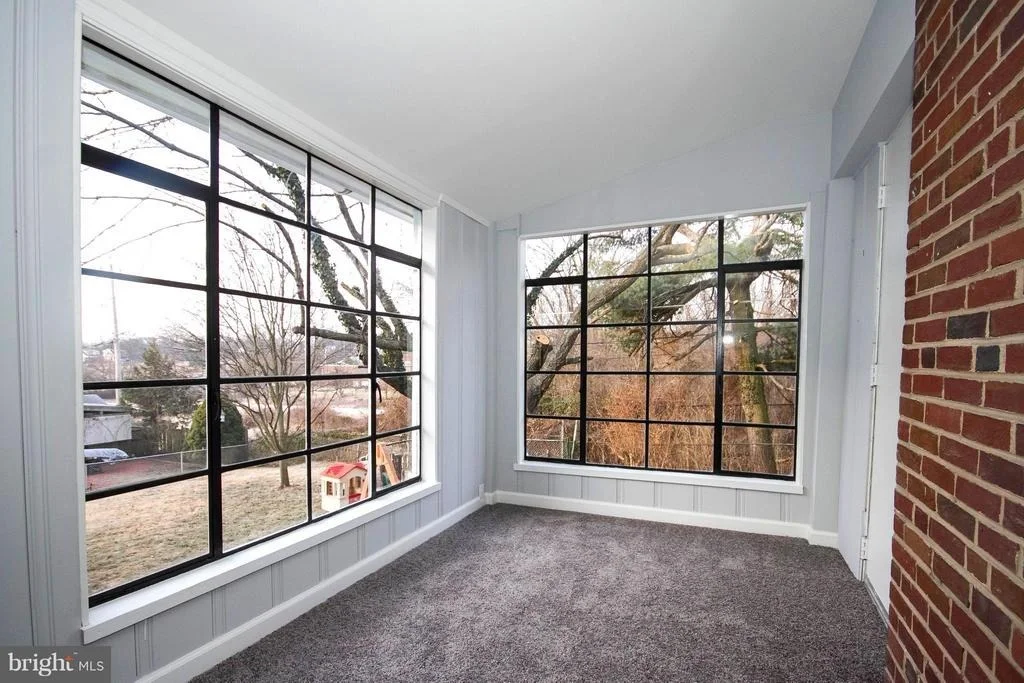 Photo of 800 WARWICK ROAD