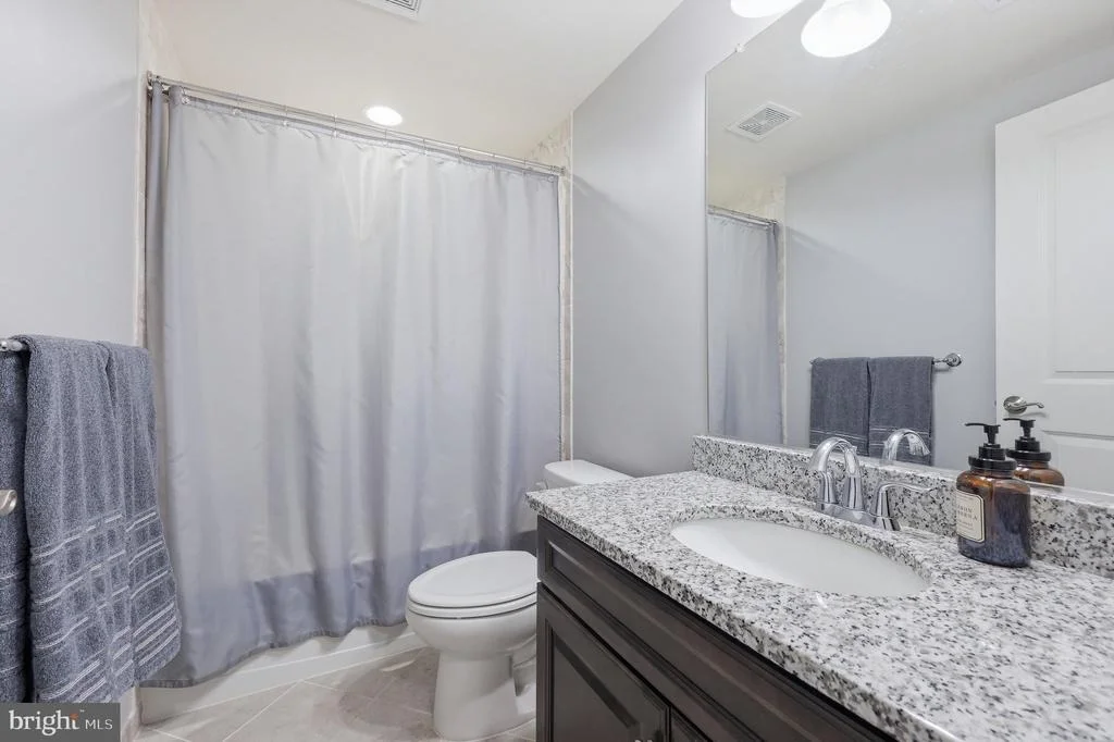 Photo of 4357 SHAMROCK DRIVE