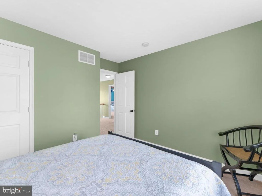 Photo of 708 LONGBOW ROAD