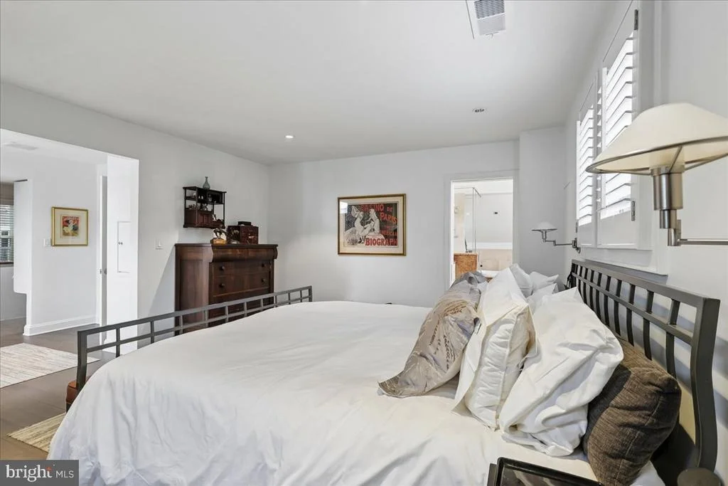 Photo of 3701 SHEPHERD STREET