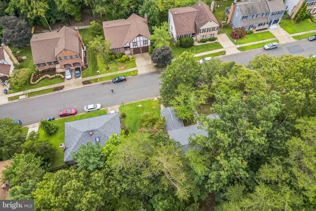 Photo of 16080 DEER PARK DRIVE