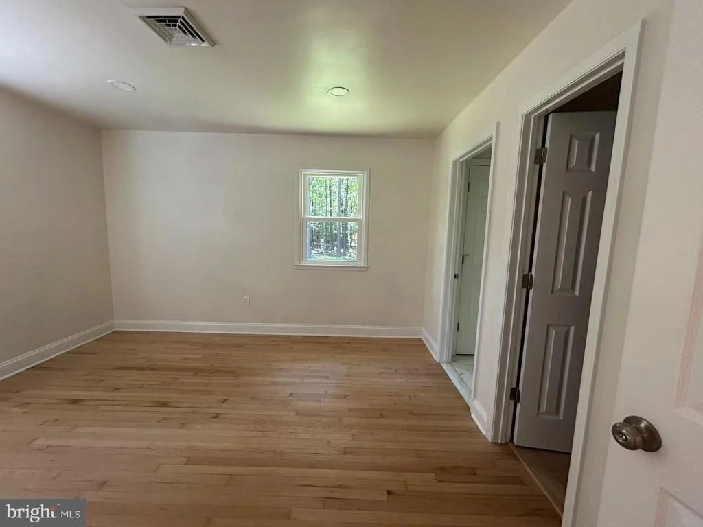 Photo of 125 FOREST ROAD