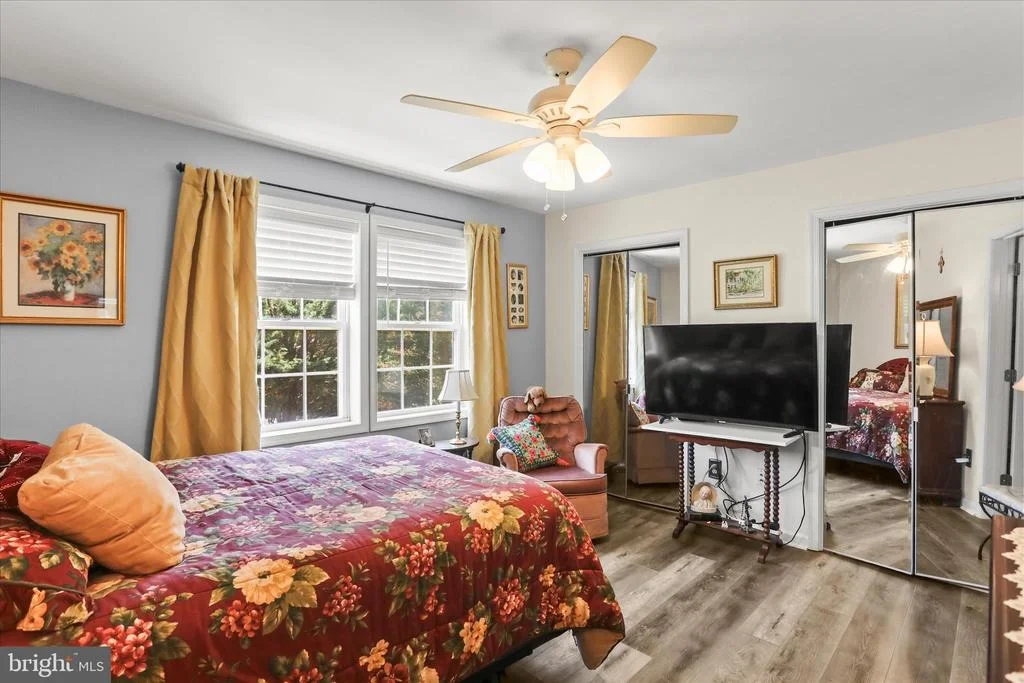 Photo of 17 ECKER AVENUE