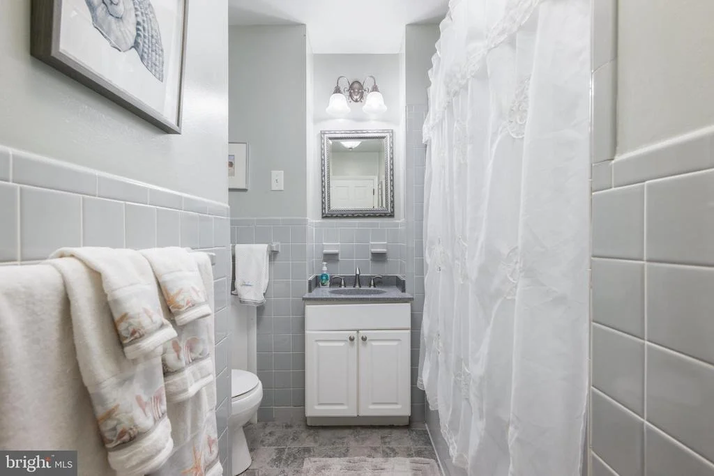 Photo of 13 VENETIAN DRIVE