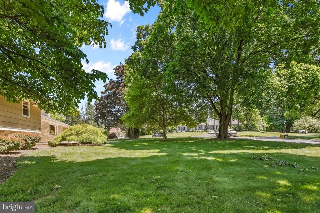 Photo of 87 HILLSIDE DRIVE