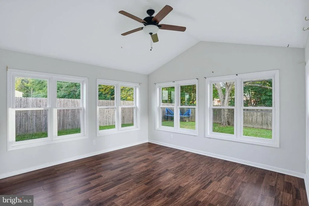 Photo of 19 HEATHERFIELD WAY