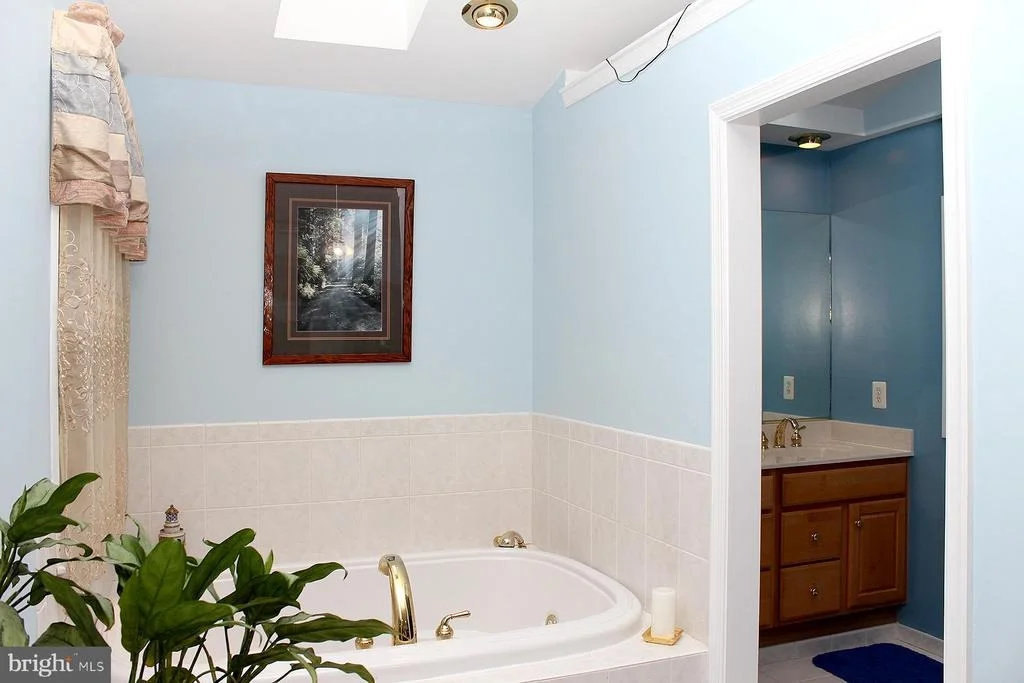 Photo of 9825 MOYER ROAD