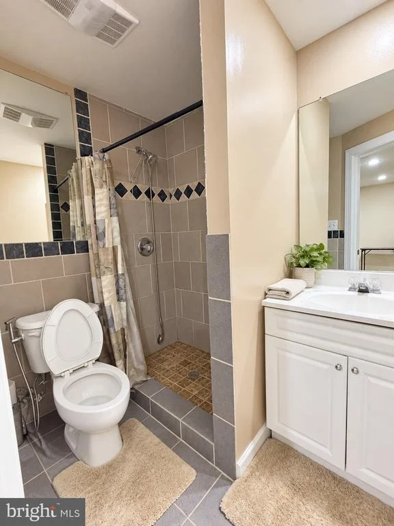 Photo of 22597 MAISON CARREE SQUARE
