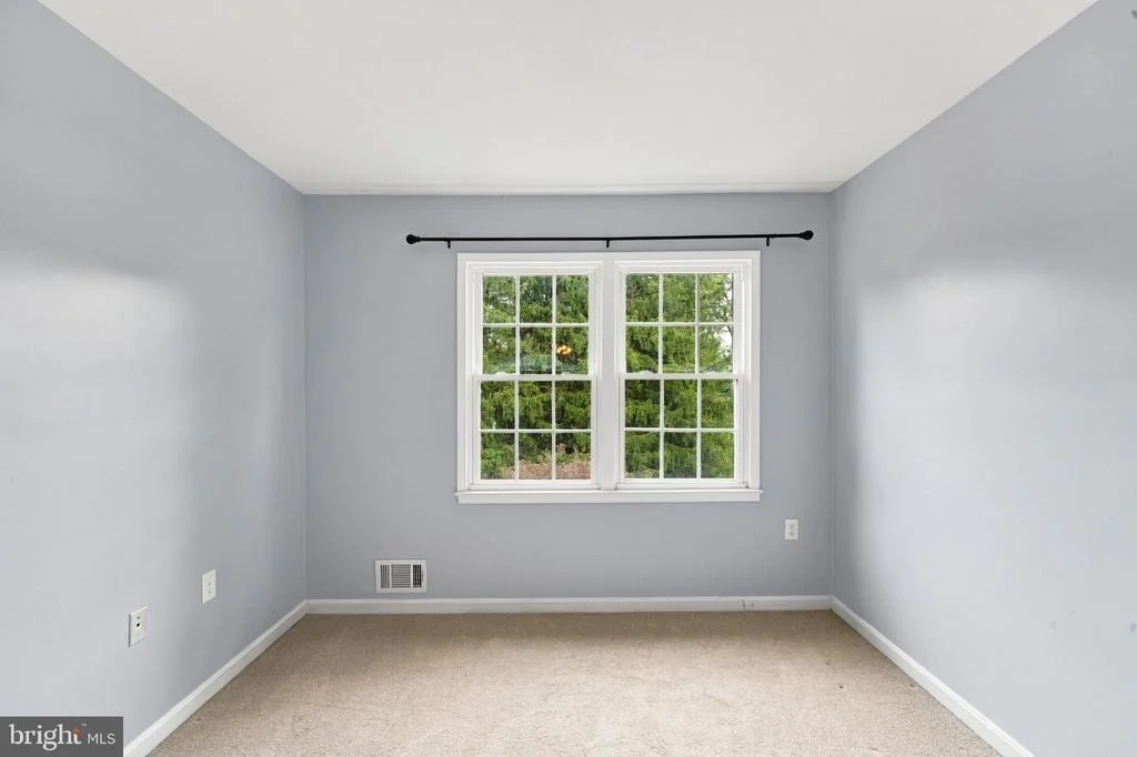 Photo of 16005 WALLINGFORD ROAD